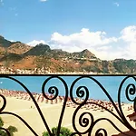 Sporting Baia Giardini Naxos