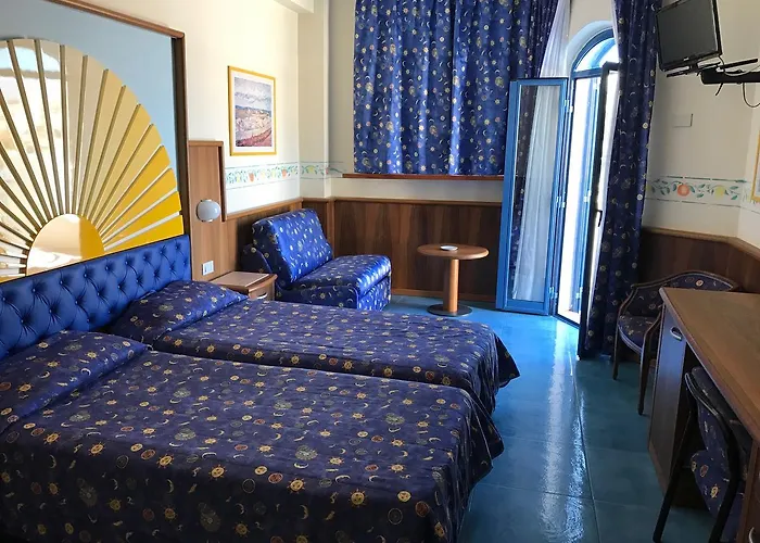 Hotel Sporting Baia 4*